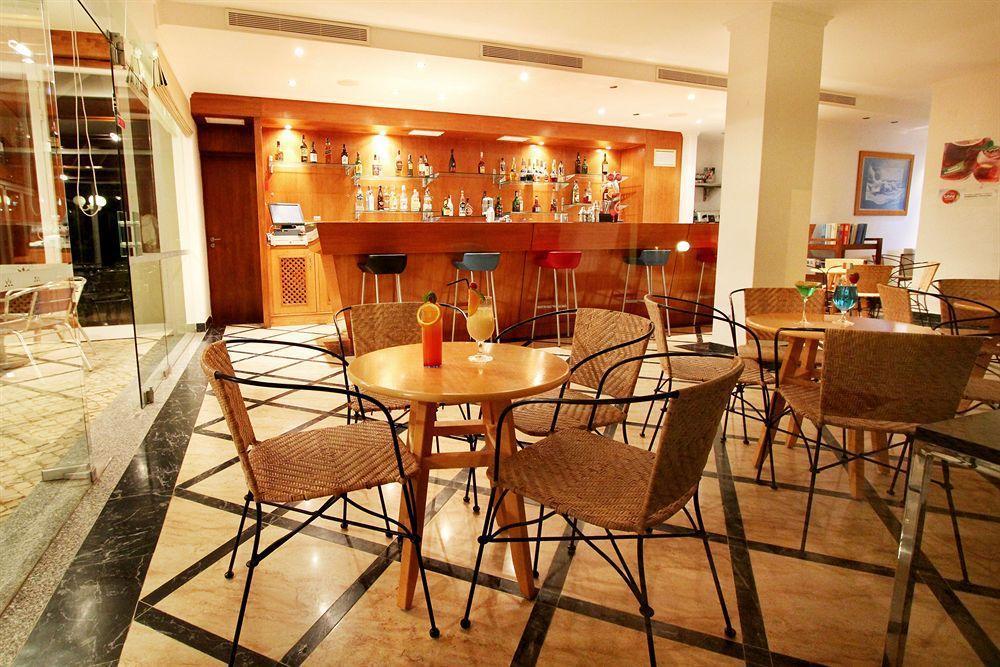 Vila Mos - Beach Resort Lagos Ngoại thất bức ảnh