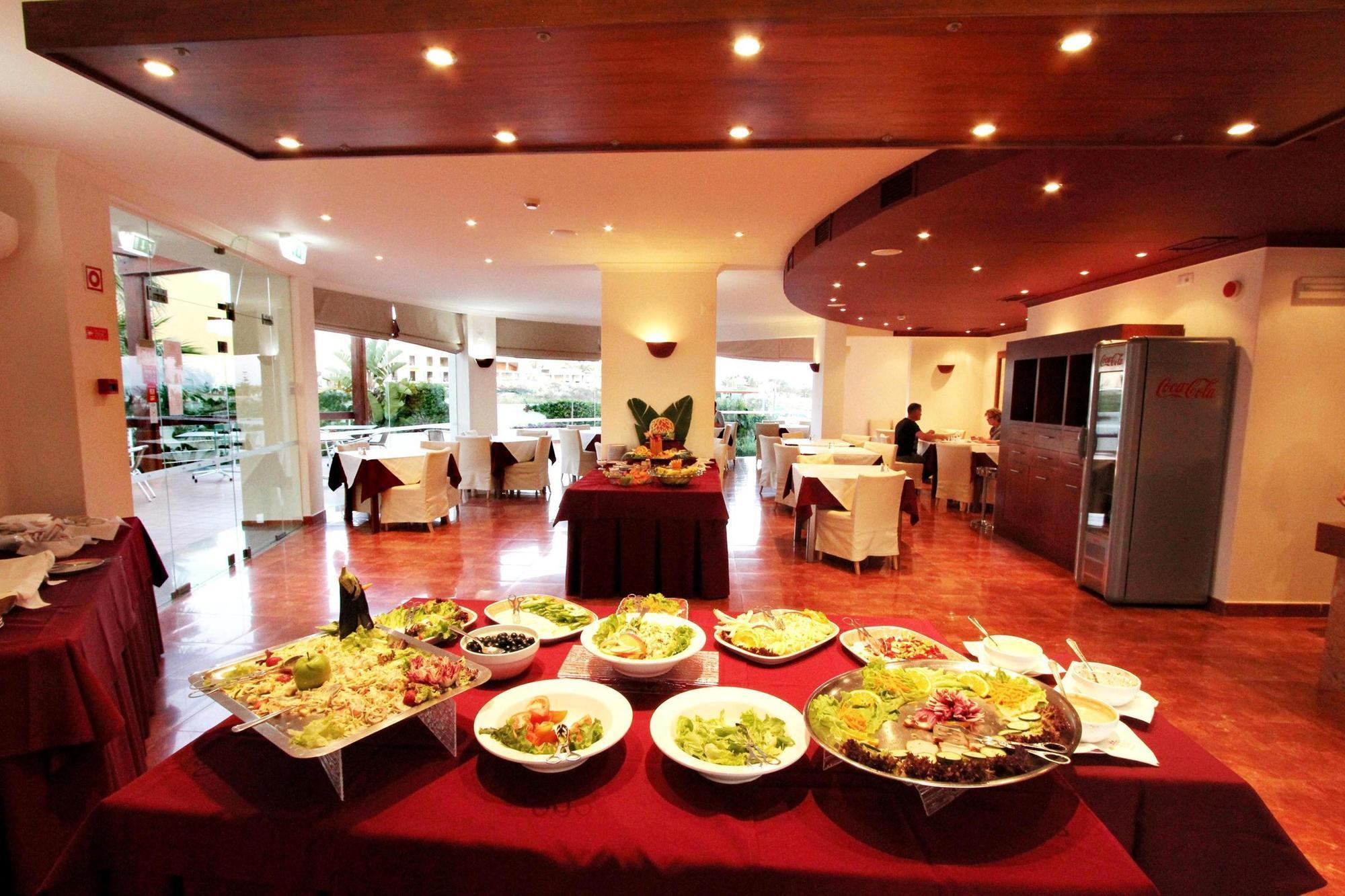 Vila Mos - Beach Resort Lagos Nhà hàng bức ảnh